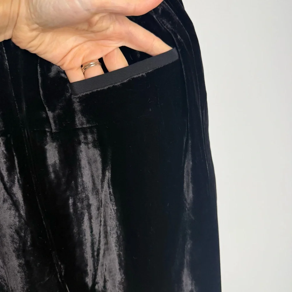 A19 Eileen‎ Fisher Velvet Tapered Pant